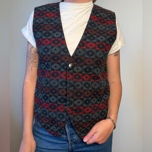 True Grit vintage made in the USA aztec western vest size M